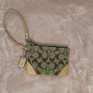 Cute Coach Wristlet!!